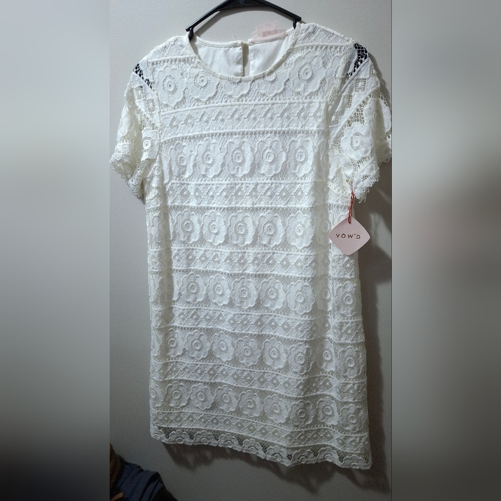 VOW'D (NWT) - White Lace Mini Dress